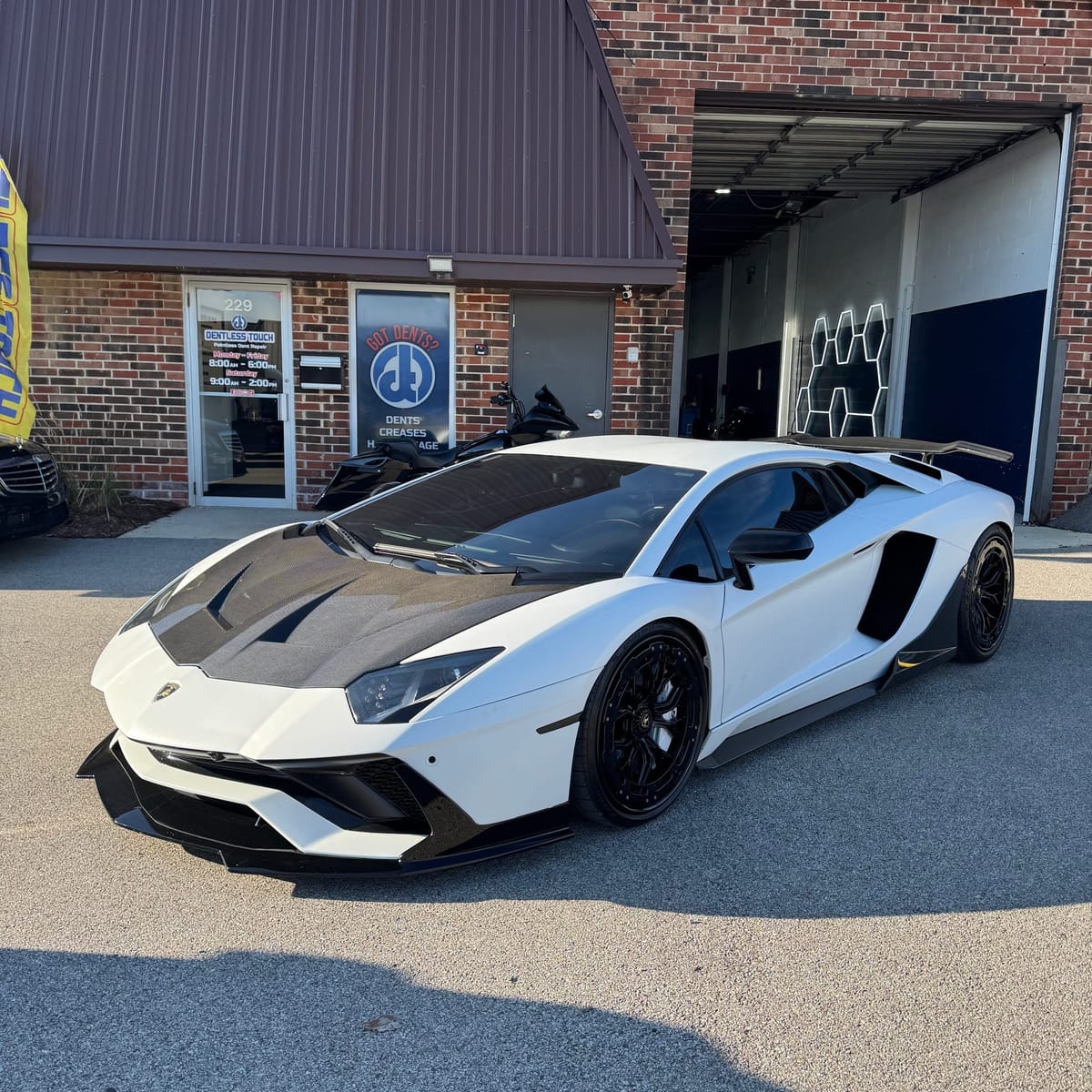 Your Car Deserves Better: Why Chicagoans Are Choosing Paintless Dent Repair Over the Body Shop